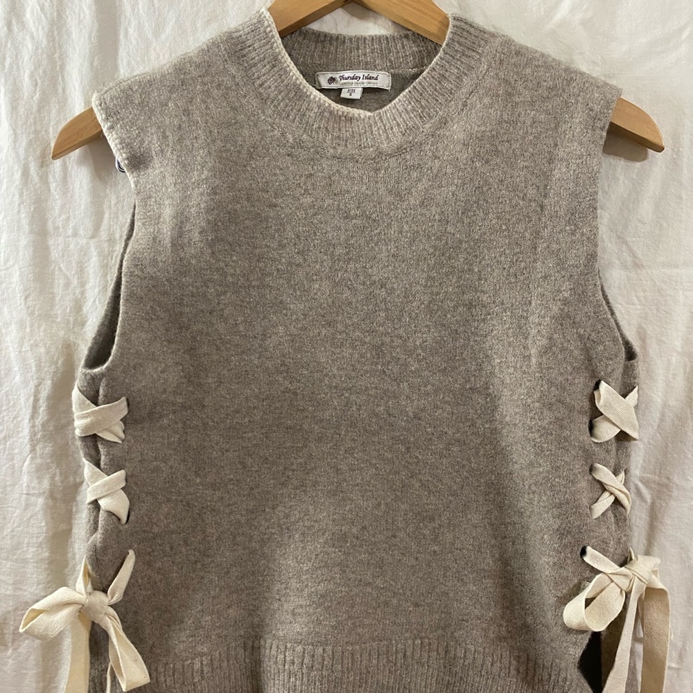 Thursday Island, women’s vintage biege vest. Small size. W17, L21.